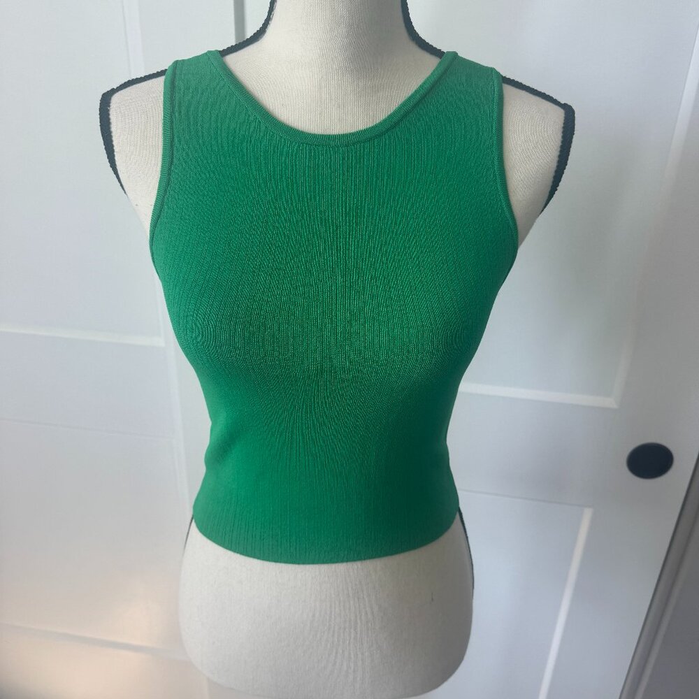 NWT MANGO ribbed top with zip up back